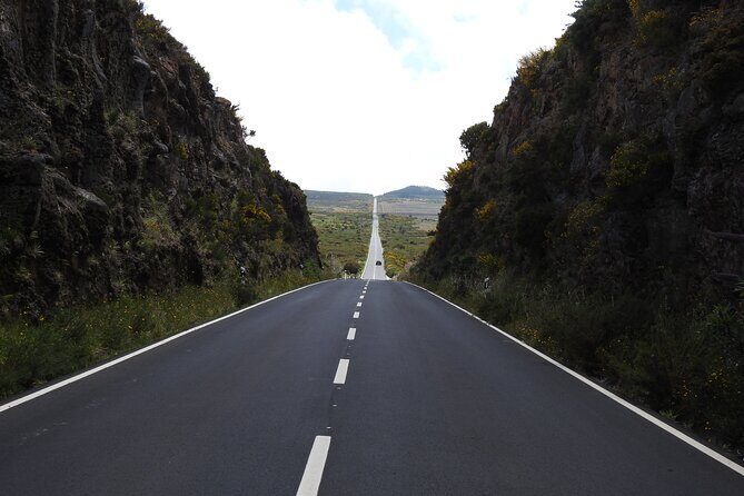 Madeira 4x4 Jeep Safari : Porto Moniz, Lava Pools & Fanal Forest - Paul da Serra plateau (1500 m): high-altitude views when the weather cooperates