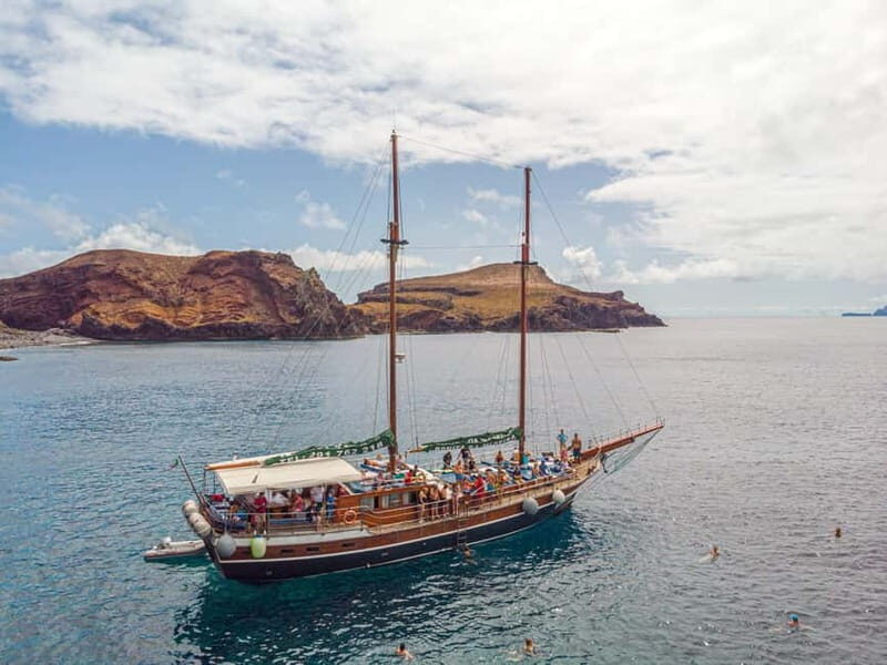 Madeira : 5 hour East Coast boat excursion - What This 5-Hour Madeira East Coast Boat Trip Feels Like
