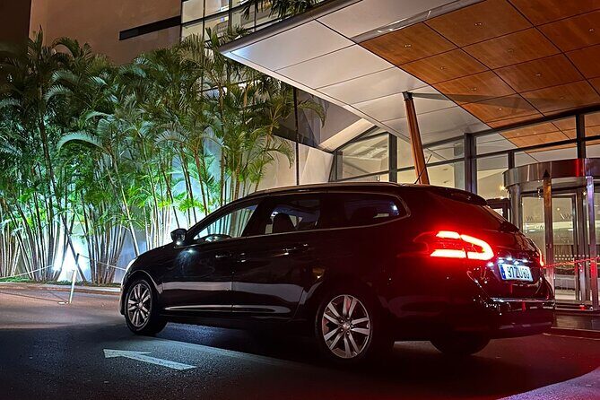 Madeira Airport Transfer Anywhere in Funchal from Funchal Airport - Getting Collected: Hotel Reception vs Outside the Door