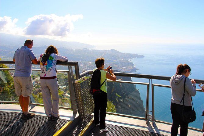 Madeira Best of the West Day Tour - Cabo Girão: the highest cape in Europe, with optional skywalk time
