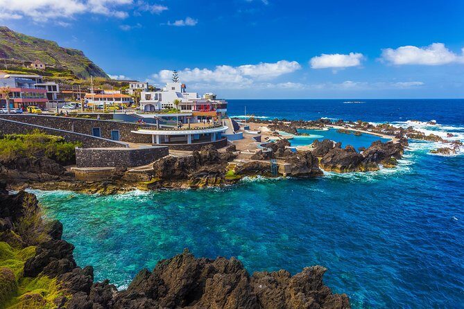 Madeira Best of the West Day Tour - Pickup timing, group size, and where to sit on the bus