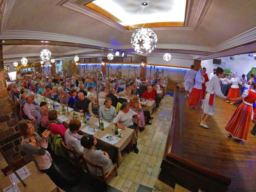 Madeira by Night with Traditional Dinner - Bailinho da Madeira Entertainment: Music, Dance, and Colorful Attire