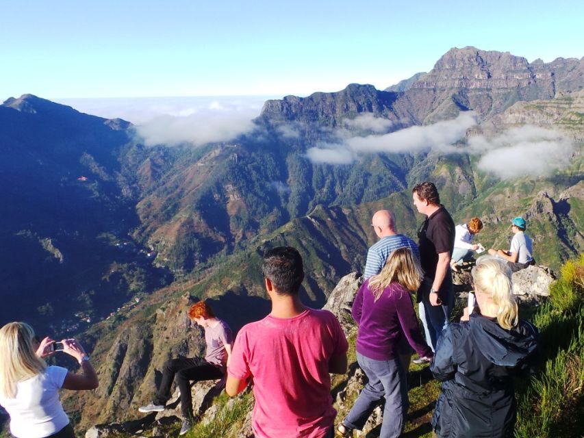 Madeira: Cabo Girao, Jeep Tour Adventure and Wine Tasting - Poncha at a typical Madeiran bar: a pause that tastes local