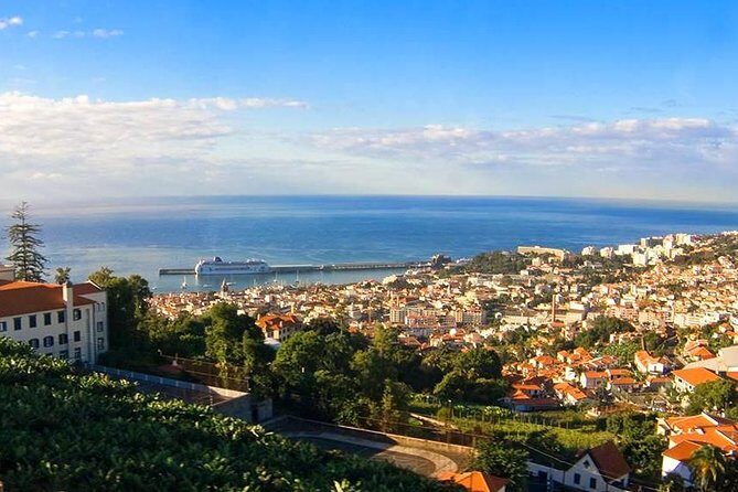 Madeira East Tour from Funchal - Machico: coastal return and a quick bay view