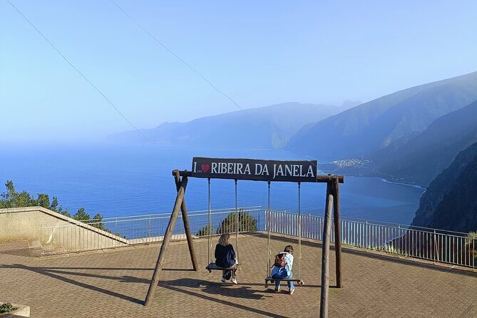 Madeira: Experiência 4WD Skywalk para Seixal Porto Moniz, Fanal - Porto Moniz Natural Swimming Pools: the long hold, swim time, and lunch on your terms