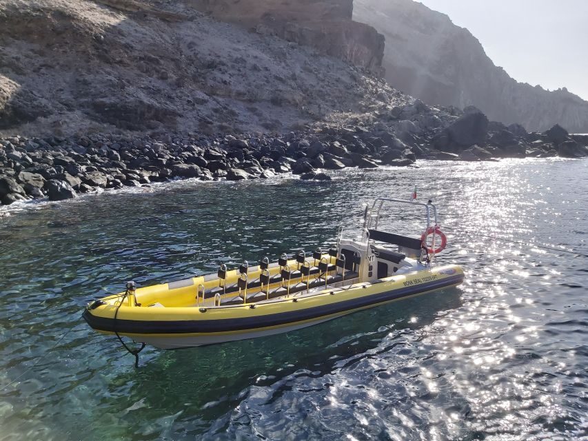 Madeira: Full-Day of Activities in Ponta de São Lourenço - Kayaking Baía d’Abra: caves and photo-ready volcanic slopes