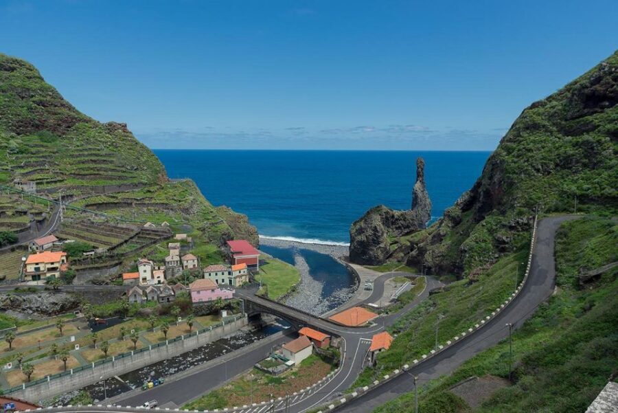Madeira: Full-Day Porto Moniz Jeep Tour - Porto Moniz Volcanic Pools: Swim Time You Actually Want