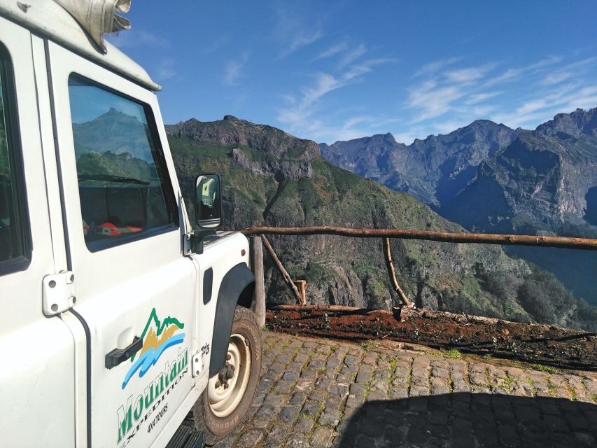 Madeira: Half-Day Nun's Valley and Sea Cliff Tour - First Viewpoints: Estreito de Câmara de Lobos and Boca dos Namorados