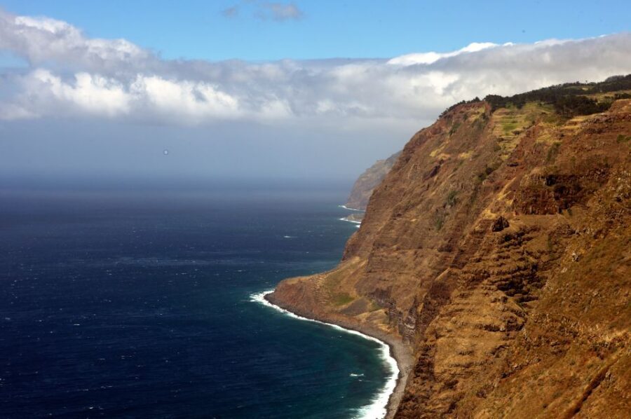 Madeira Island: Southwest Tour - Ponta do Sol and Moledos: warm air, quick views, and Madelena do Mar below