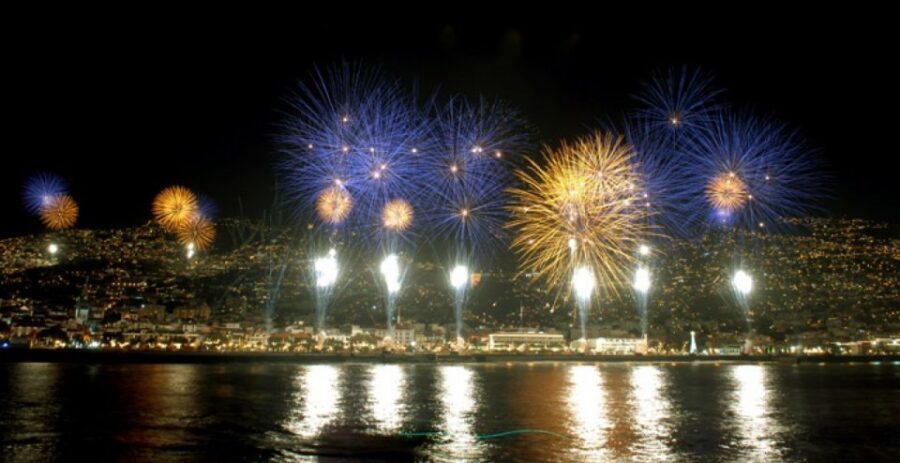 Madeira: New Years Eve Fireworks Catamaran Cruise - Comfort Planning: Warm Clothing and Shoes Are Non-Negotiable