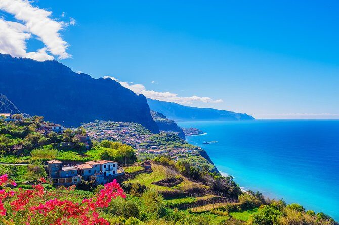 Madeira Northern Wonders Tour from Funchal - Ponta Delgada: A Real Lunch Break on the North Coast