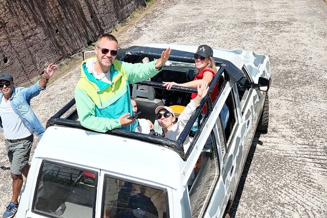 Madeira Off-Road 4x4 Jeep Adventure Private Full day Tour - The driver-owner style: more personality, more Madeira context