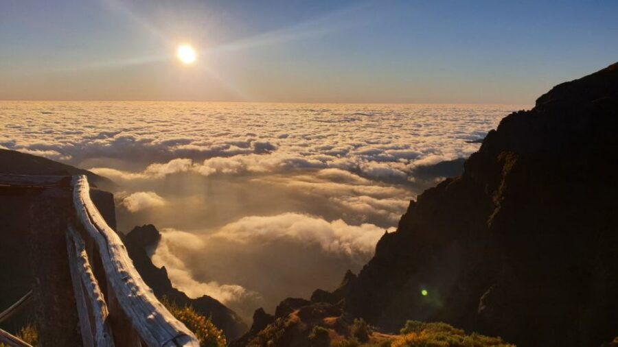 Madeira: Pico do Areeiro Sunrise Tour - Getting to the mountain: hotel pickup and the early-start reality