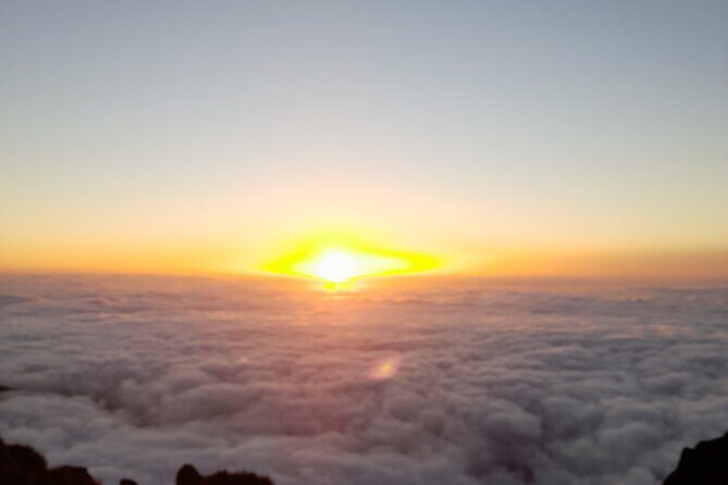 Madeira Pico do Arieiro Sunrise Tour - Stop 1 on your sunrise morning: Pico do Arieiro in the pre-dawn dark
