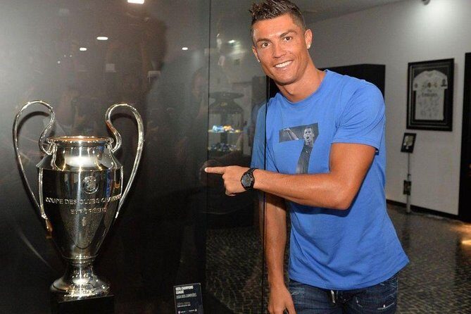 Madeira: Private Cristiano Ronaldo Tour with CR7 Museum - From a cruise ship port to Ronaldo’s Madeira story in 2.5–3 hours