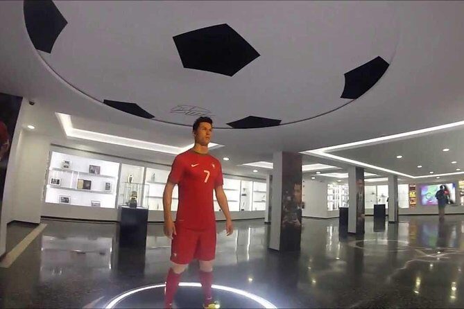 Madeira: Private Cristiano Ronaldo Tour with CR7 Museum - Private transport and pickup: how the day stays smooth