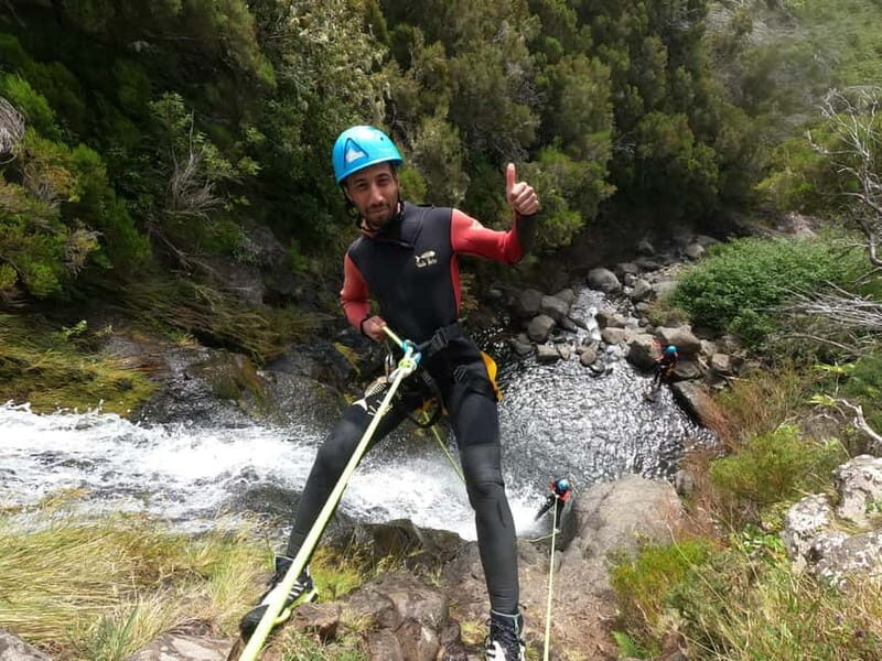 Madeira : Ribeira das Cales Canyoning (Level 1) - What Transfers and Changing Clothes Feel Like at the End