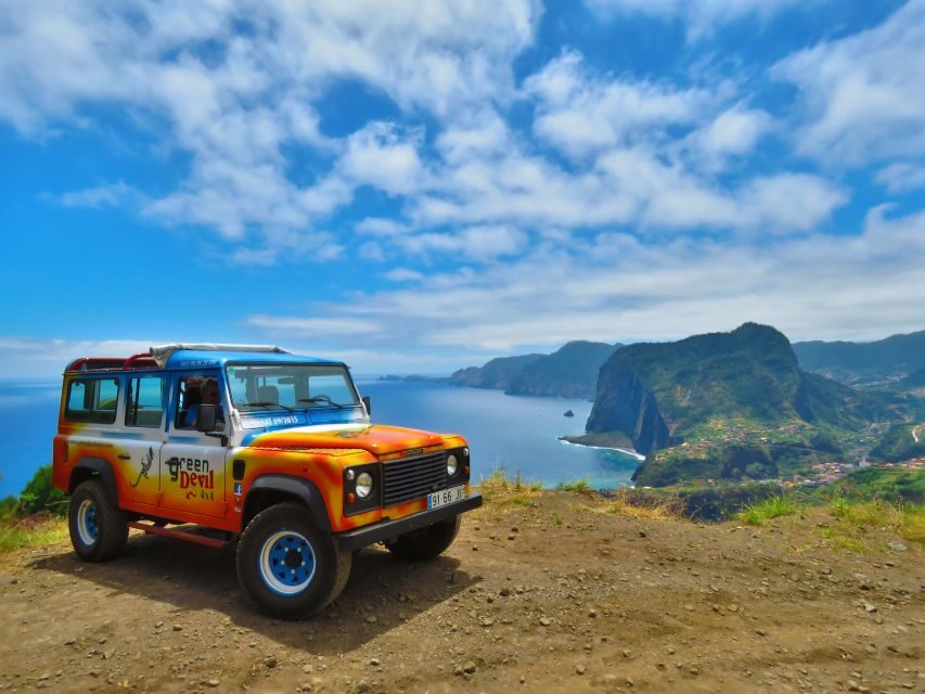 Madeira : Santana & Peaks full day tour by Open 4x4 - The Faial Coastline Drive: Scenic Road Time With a Purpose