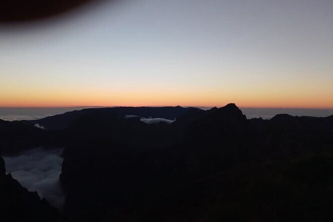 Madeira Sunset in Pico do Arieiro and Optional Stairway to Heaven - Why Pico do Arieiro sunsets feel like a cheat code