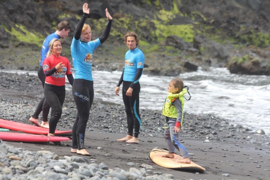 Madeira: Surf Lessons for All Levels - Small groups and big instructor coverage: what that means in practice