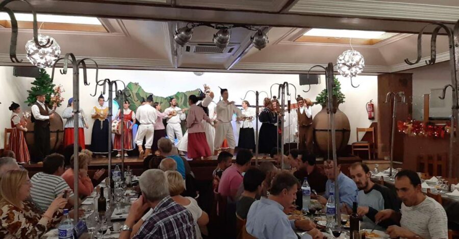 Madeira: Traditional Madeiran Dinner & Show - Door-to-Door Pickup from Machico to Caniçal (and Why That Matters)