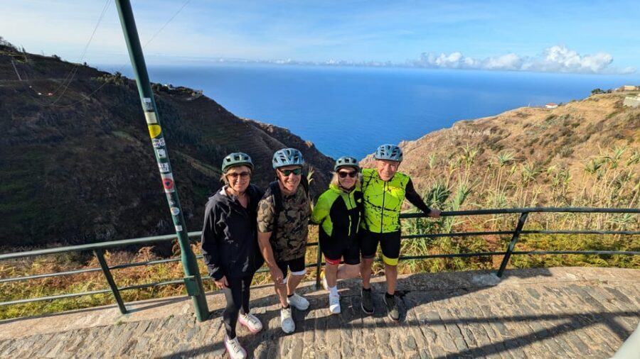 Madeira West coast: Guided Sightseeing E-Bike Tour - Pace, Comfort, and the Small-Group Advantage