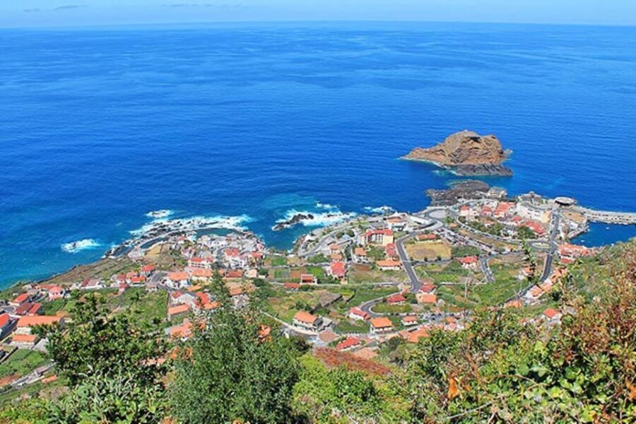 Madeira: West Tour with Porto Moniz and Volcanic Pools - São Vicente and the 17th-Century Church: Finish With a Local Town Feel