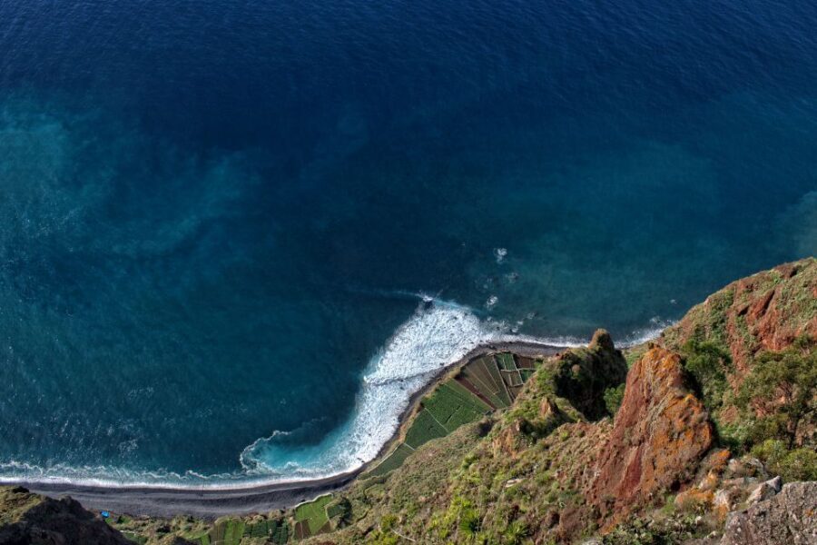 Madeira: Western Madeira Guided Trip & Fanal Mystic Forest - Cabo Girão Skywalk: plan your budget for the €5 entrance