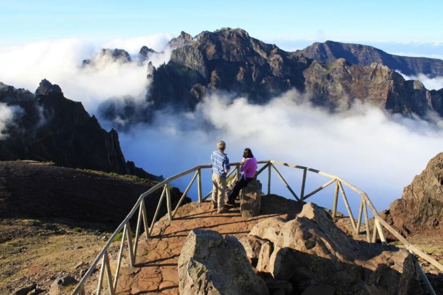 Madeira Wild West 4X4 Tour Safari - Laurisilva Off-Road in a Land Rover Discovery