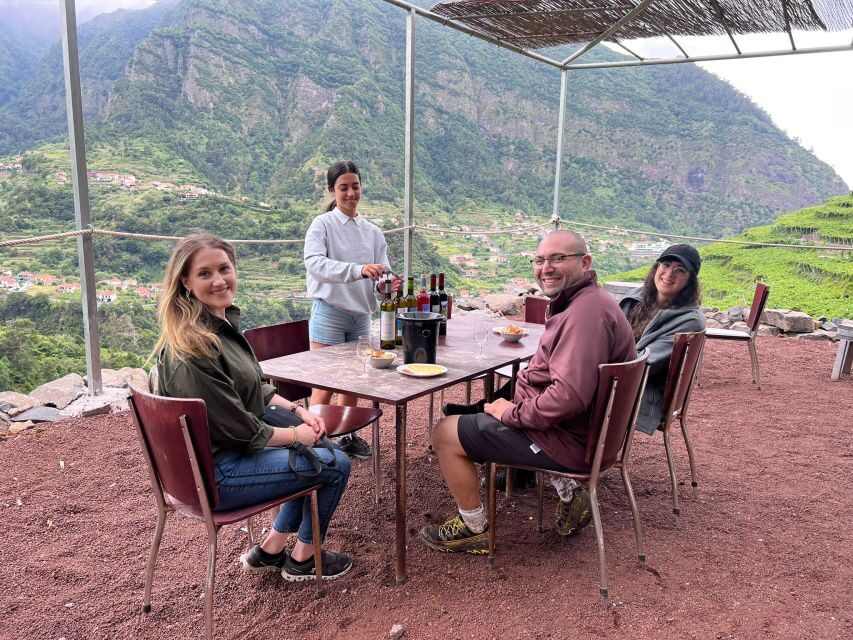 Madeira: Wine Tasting Guided Tour, Jeep Safari, & Viewpoints - What to pack and how to time your day
