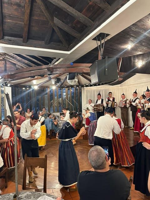Madeira:TypicalShowFolklore Evening.included.Dinner transpt - The Folklore Show: Dancers, Music, and Crowd Participation