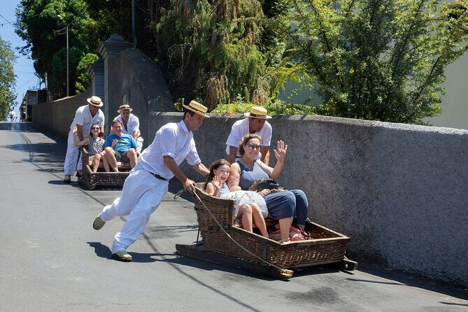 Monte Palace Tropical Garden tour with Cable Car - Cable Car Back and View Windows: How to Get the Best Photos