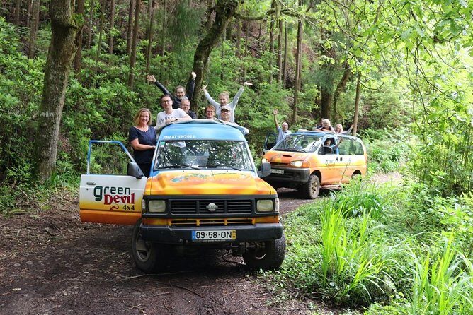 Northwest Terraces and Volcanic Pools 4x4 Full Day Tour - Seixal and Póca das Lesmas lava pools: a second chance to swim