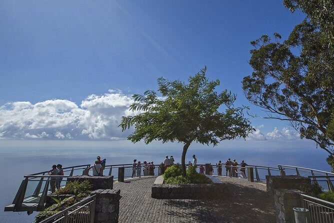 Nun's Valley & Sea Cliff - Half Day - Shared Tour - Câmara de Lobos: the calm fishing-village break