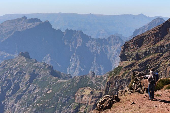 Pico do Areeiro to Pico Ruivo (PR 1) - Hiking Tour in Madeira - Santana stop: a quick sense of place before the altitude work
