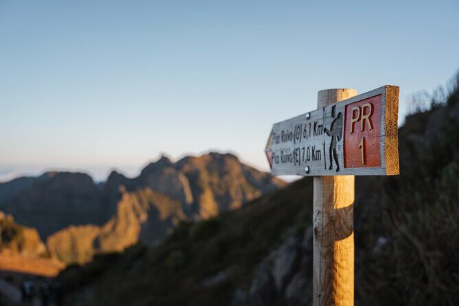 PR1 Pico do Arieiro Self-Guided Hiking Transfer (Morning slot) - Who this self-guided hike transfer suits best