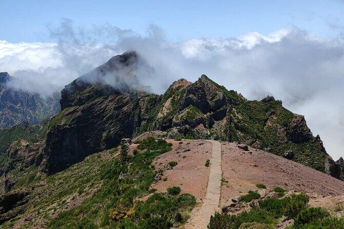 PR1 Pico do Arieiro Self-Guided Hiking Transfer (Morning slot) - Should you book this Pico do Arieiro hiking transfer?