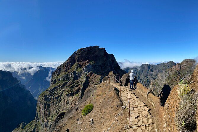 PR1 Sunrise Pico do Arieiro Self-Guided Hiking Transfer - What to wear and pack: cold starts, wet surprises, and footwear that won’t betray you