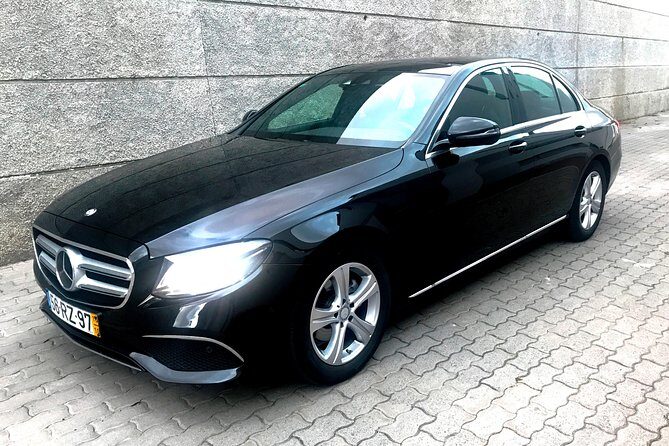 Premium Transfer Madeira Airport - Funchal - The 20–30 Minute Ride Into Funchal: Fast, Direct, and Comfortable