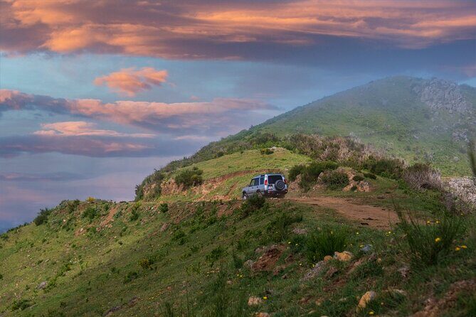 Private 4x4 Jeep Half Day - Picturesque Peaks, Vineyards, Skywalk - Cabo Girão glass skywalk: 580 meters and a real wow factor