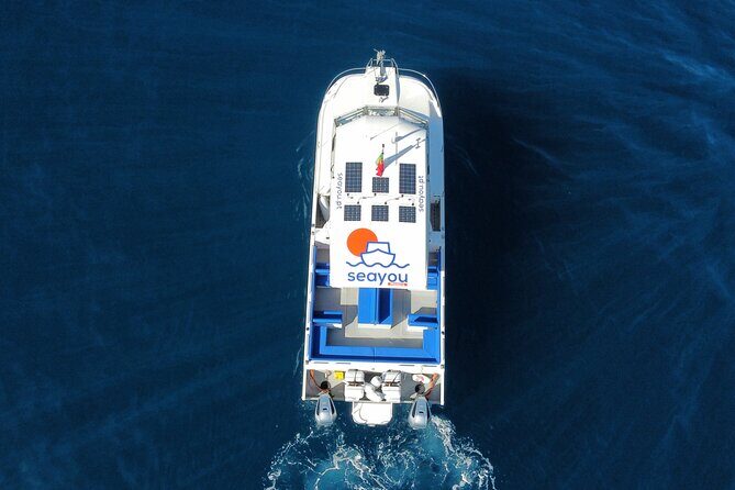 Private Cruise to Calheta and Caniçal Coasts - What happens during the 2.5 hours: music, Wi‑Fi, and smooth pacing