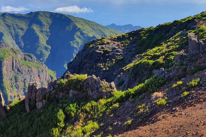 Private Full Day Off-Road Tour in Madeira - Porto Moniz natural swimming pools: lunch plus a real swim option