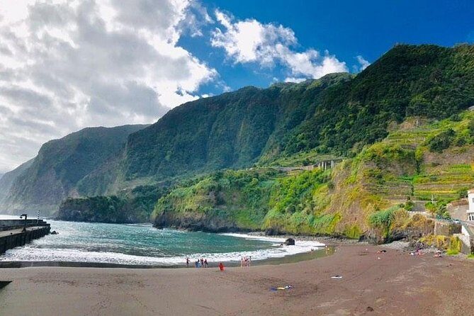 Private Jeep Tour: Amazing West Full-Day Tour incl Natural Pools - Fajã do Cabo Girão viewpoint and the cliff-to-beach idea
