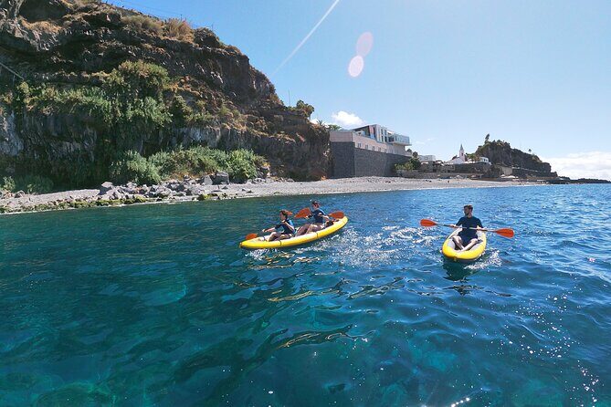 Private Kayak Tour & Snorkeling in Câmara de Lobos - Snorkeling gear included: what you get and when it fits