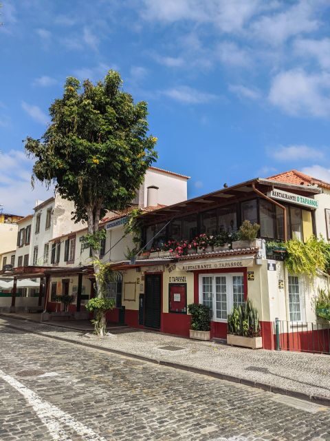 Private Tour:Historical Old Town 1-Hour Tour by Tuk Tuk - Your 1-Hour Tuk Tuk Route Through Funchal’s Old Town