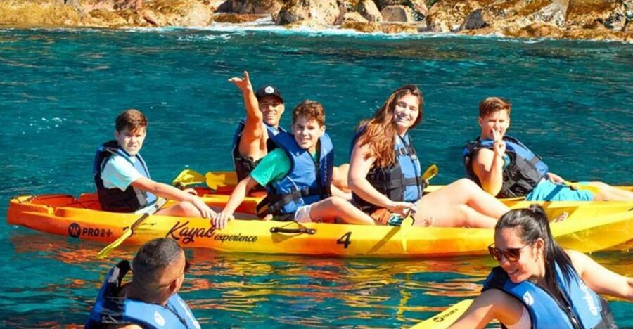 Quinta do Lorde: Kayak Experience in Ponta de São Lourenço - How the Zodiac Ride From Marina Quinta do Lorde Gets You Ready