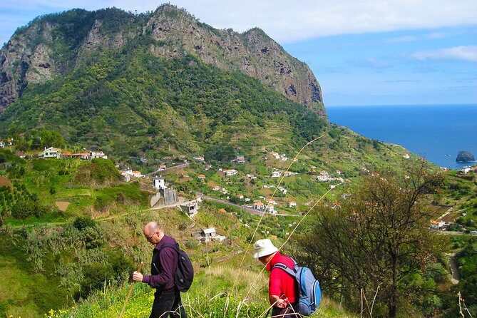 Referta Castelejo Levada Walk from Funchal - What to wear and bring for Madeira’s changing weather