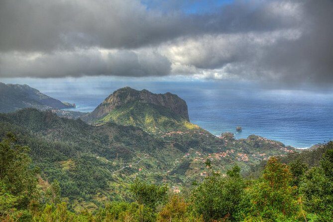 SANTANA Combo Expedition (Jeep & Levada Walk) - Shared Tour - Pico do Arieiro: 1,818m Views With a Short, Guided Stop