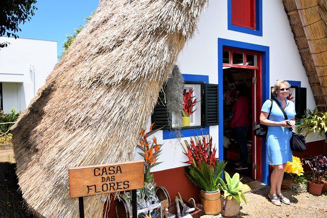 Santana / Typical Houses Tour - Ribeiro Frio and the Laurissilva UNESCO forest: water, plants, and levadas