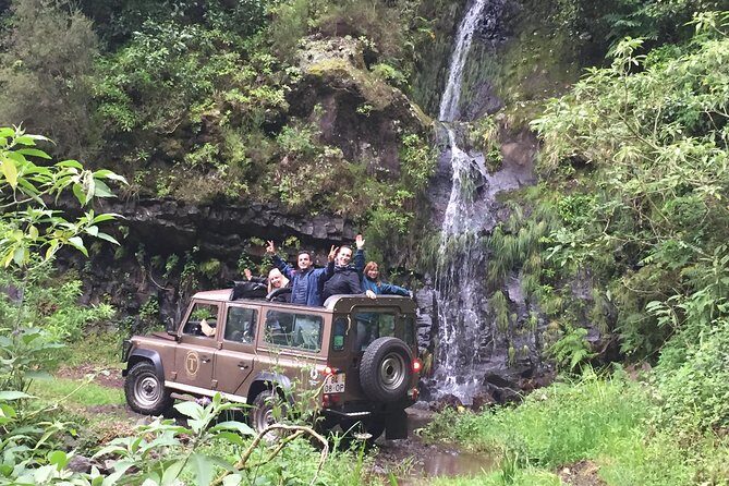 Signature Wine Tastings, Skywalk, Nature 4x4 Open Roof Expedition - The 4x4 expedition: thrilling roads, real safety, and how to ride it